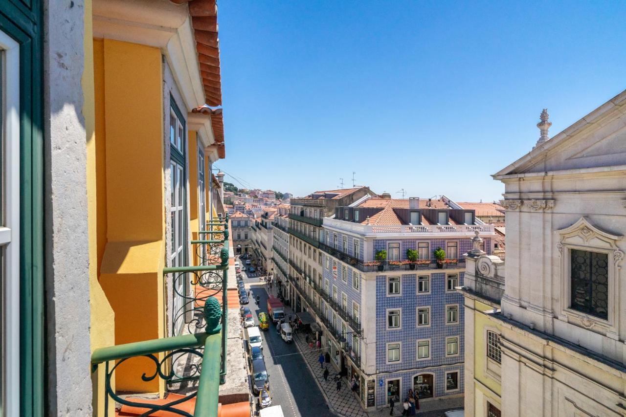 Whome | Luxury Chiado Prime Apartment Lisbon Bagian luar foto